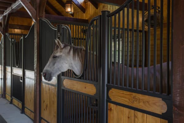 horse stall construction